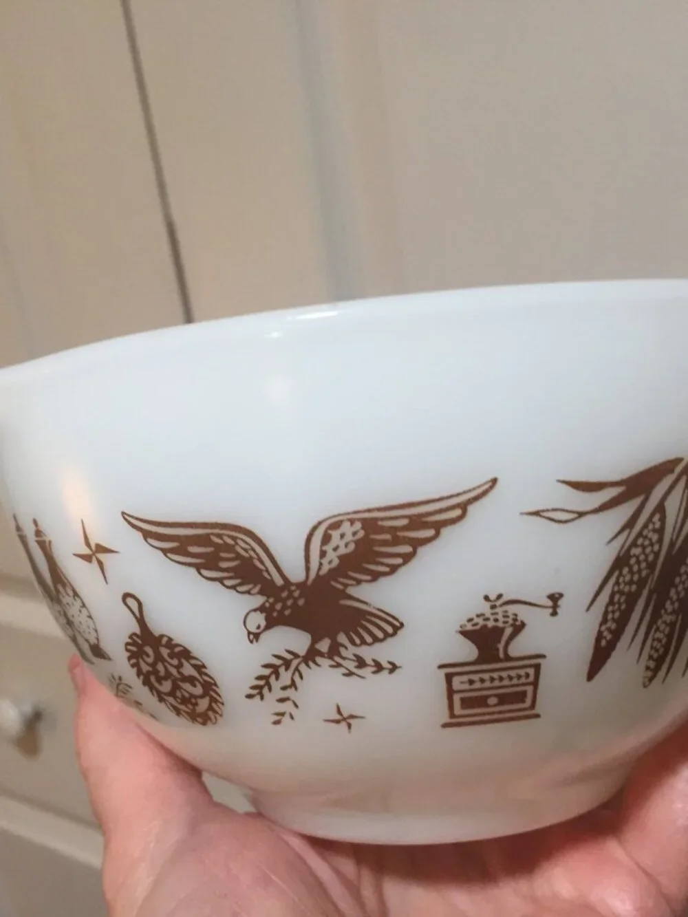Set 4 Pyrex Mixing Bowls EARLY AMERICAN Gold Cinderella Nesting 441 442 443 444